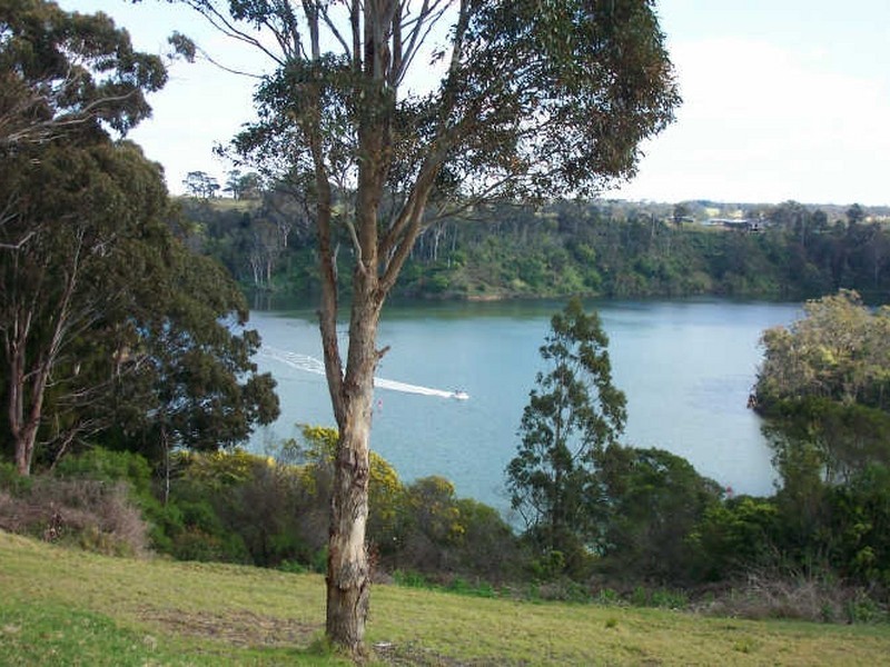 19 The Balcony, Lakes Entrance VIC 3909