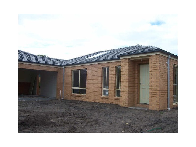 2/23 Bronsdon Street, Lakes Entrance VIC 3909