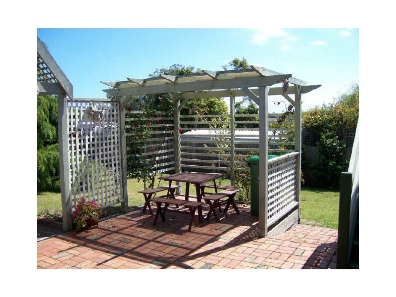 Lakes Entrance VIC 3909