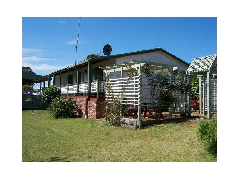 Lakes Entrance VIC 3909