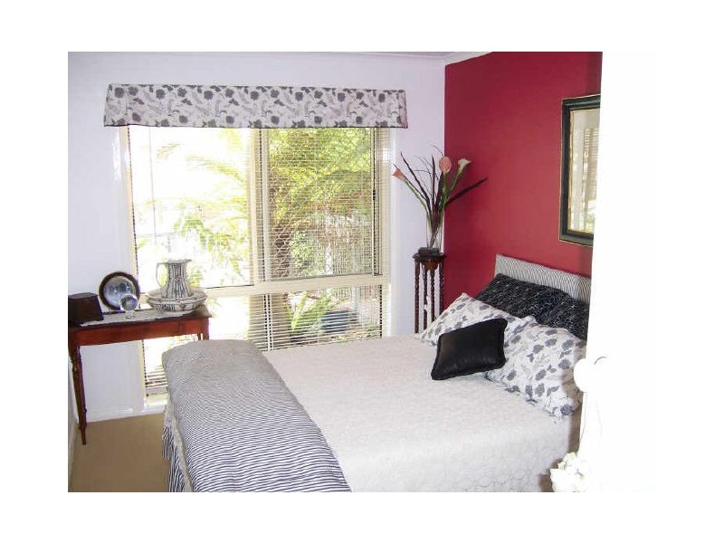 Lakes Entrance VIC 3909