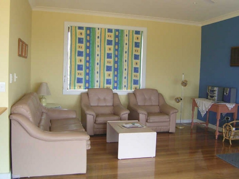 Lakes Entrance VIC 3909