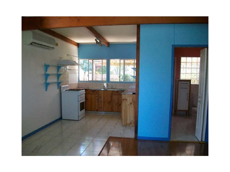 6/15 Lyrebird Court, Lakes Entrance VIC 3909