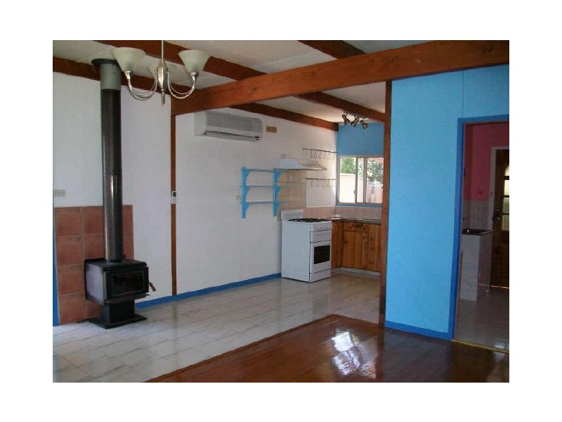 6/15 Lyrebird Court, Lakes Entrance VIC 3909