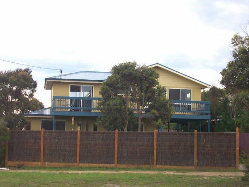 Lake Tyers Beach VIC 3909