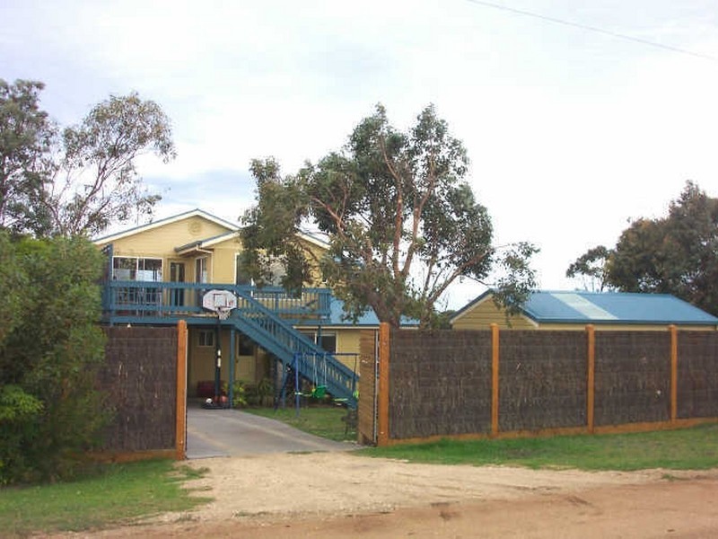 Lake Tyers Beach VIC 3909
