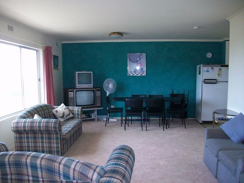 111 Myer Street, Lakes Entrance VIC 3909