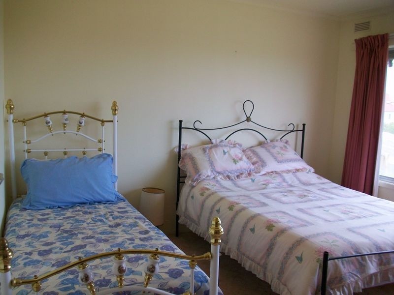 111 Myer Street, Lakes Entrance VIC 3909