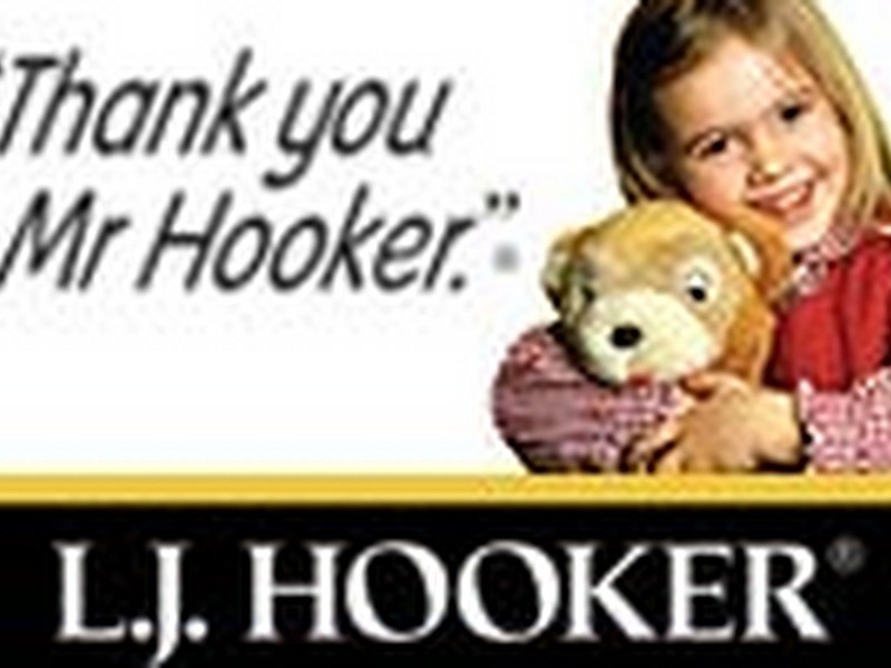 15 Beach Street, Kalimna VIC 3909