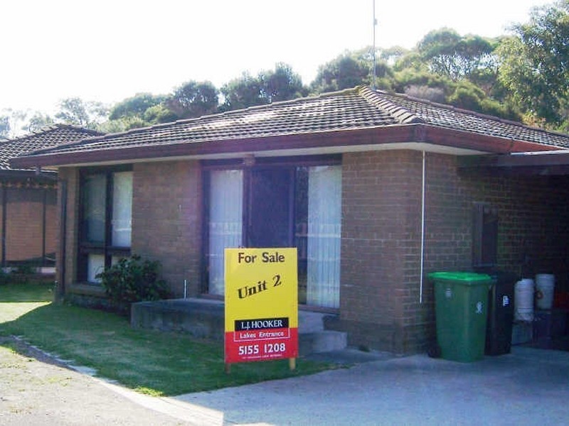 2/31 Jemmeson Street, Lakes Entrance VIC 3909