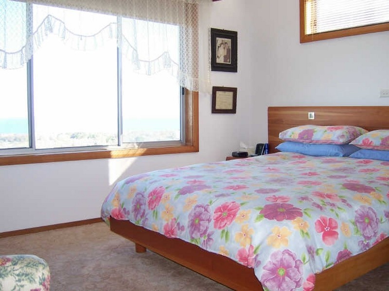 11 Lyrebird Court, Lakes Entrance VIC 3909