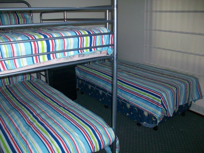 11 Oceanview Parade, Lakes Entrance VIC 3909