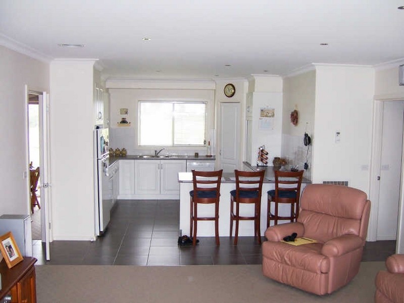 25 Tranquil Drive, Lakes Entrance VIC 3909