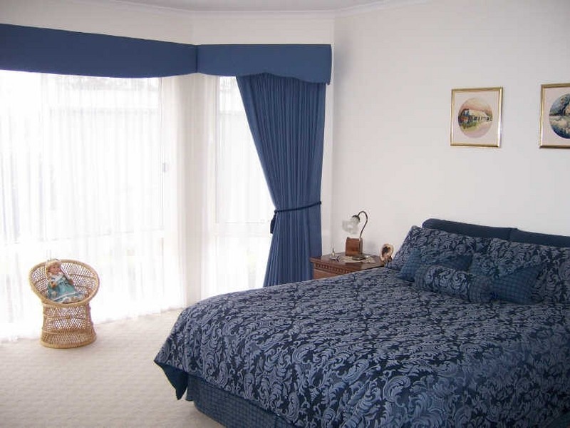 25 Tranquil Drive, Lakes Entrance VIC 3909