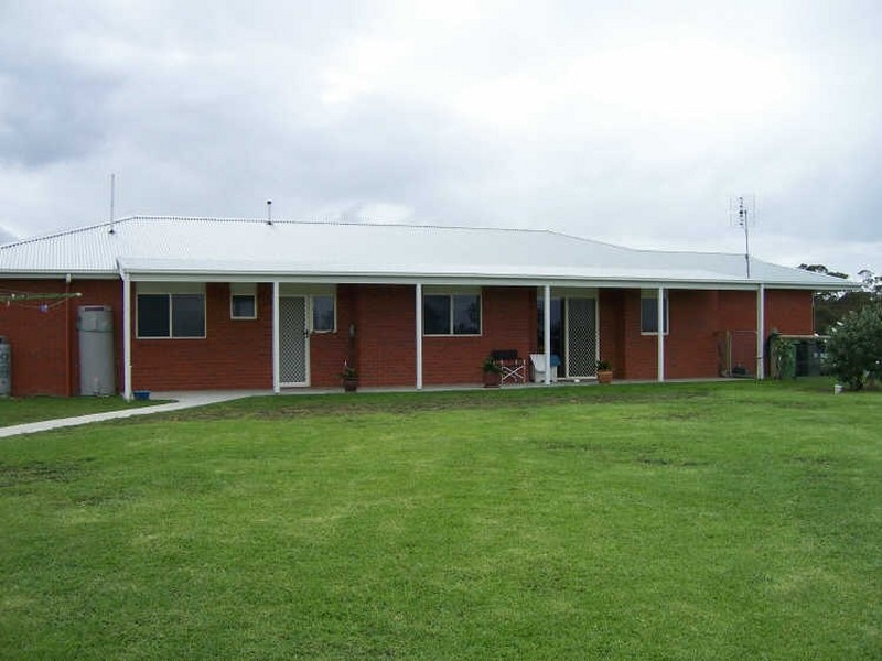 25 Tranquil Drive, Lakes Entrance VIC 3909
