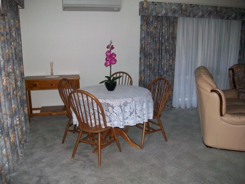 5 Alexandra Avenue, Kalimna VIC 3909