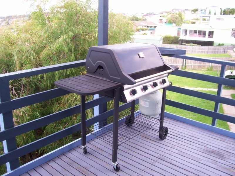 19 O’Neills Road, Lakes Entrance VIC 3909