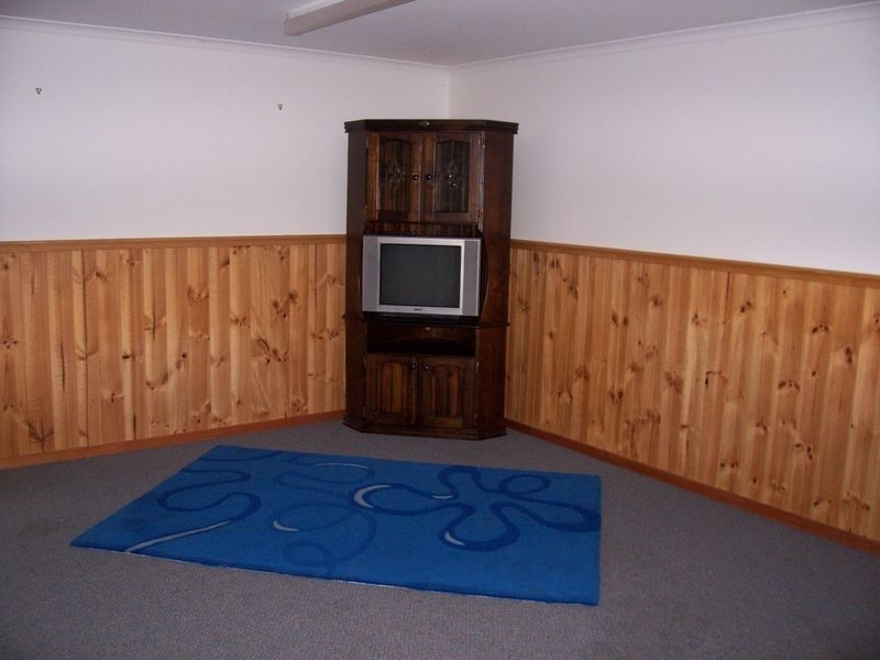 19 O’Neills Road, Lakes Entrance VIC 3909