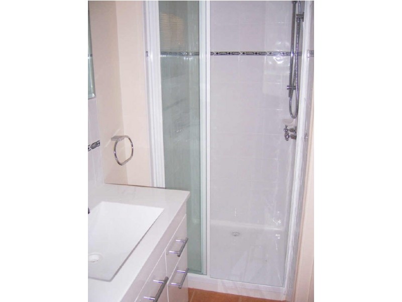 Lakes Entrance VIC 3909