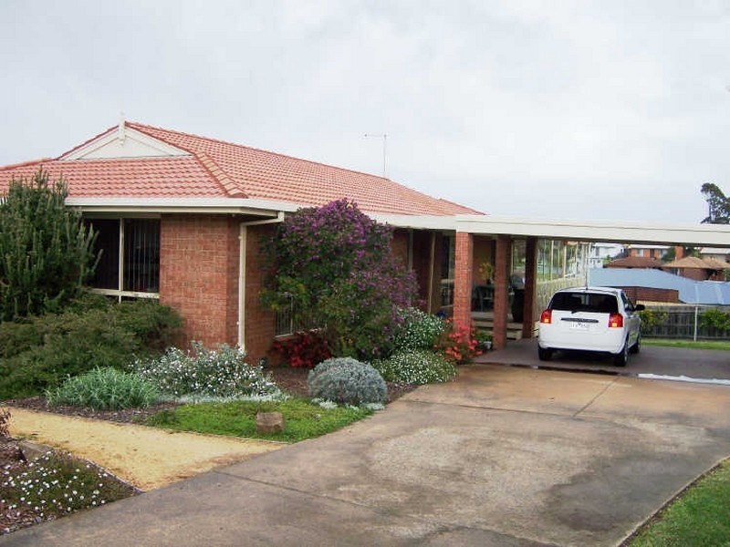 13 McCue Road, Kalimna VIC 3909