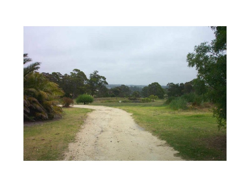 Lakes Entrance VIC 3909