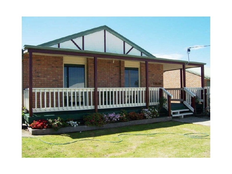 Lakes Entrance VIC 3909