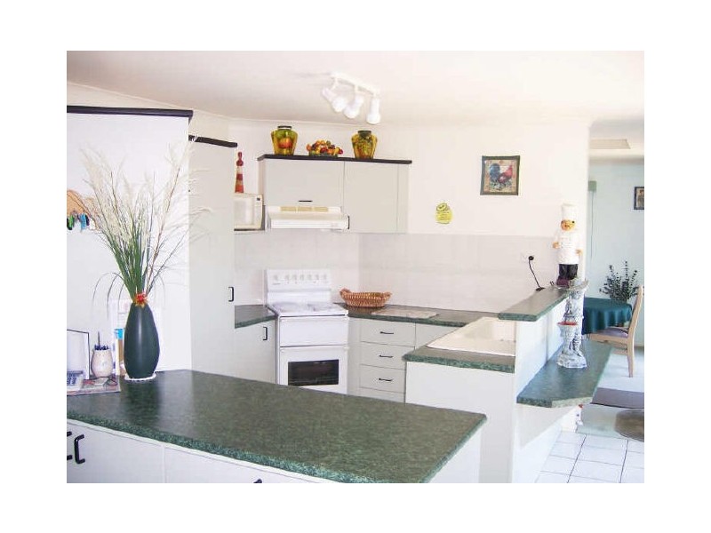 Lakes Entrance VIC 3909