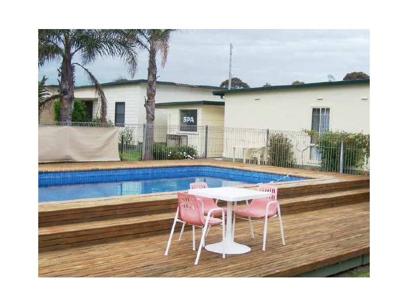 Lakes Entrance VIC 3909