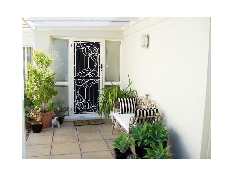 Lakes Entrance VIC 3909