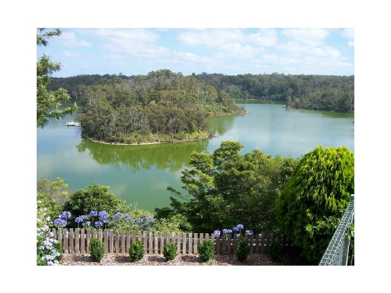 Lakes Entrance VIC 3909