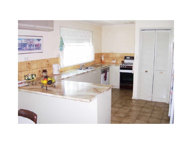 Lakes Entrance VIC 3909