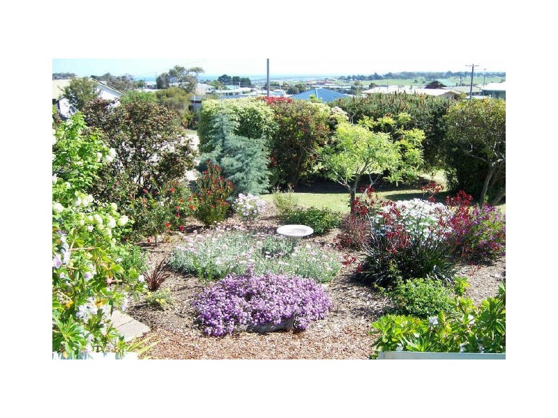 Lakes Entrance VIC 3909