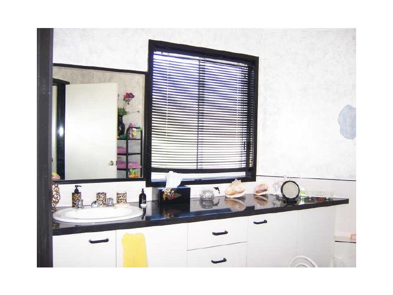 Lakes Entrance VIC 3909