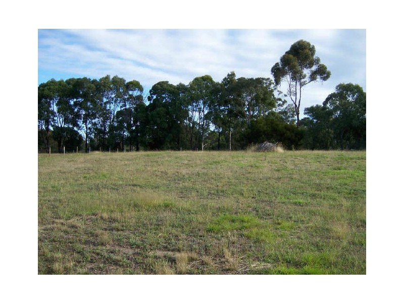 Lot 1/35 Loop Road, Lakes Entrance VIC 3909