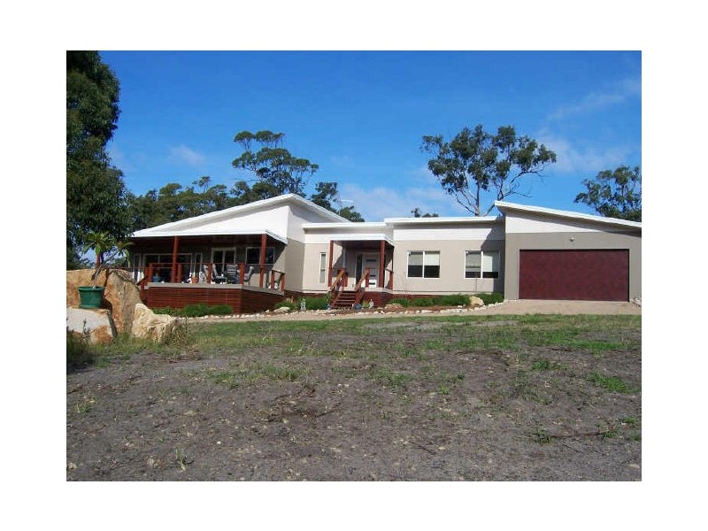 Lake Tyers Beach VIC 3909