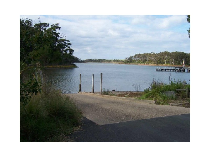 Lake Tyers Beach VIC 3909