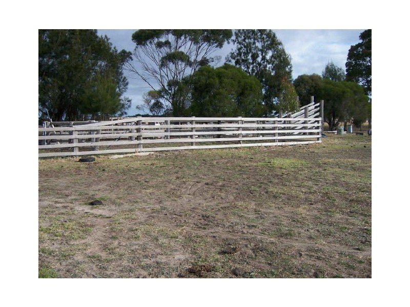 Eagle Point VIC 3878