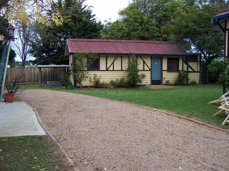 32 Roadknight Street, Lakes Entrance VIC 3909