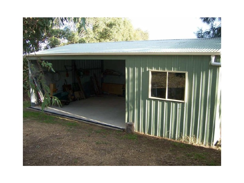 Tambo Upper VIC 3885