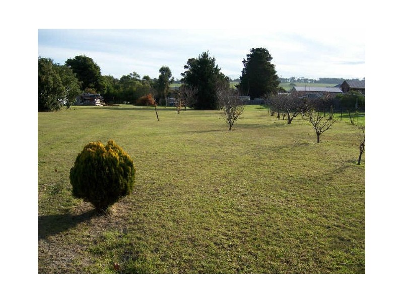 Lakes Entrance VIC 3909