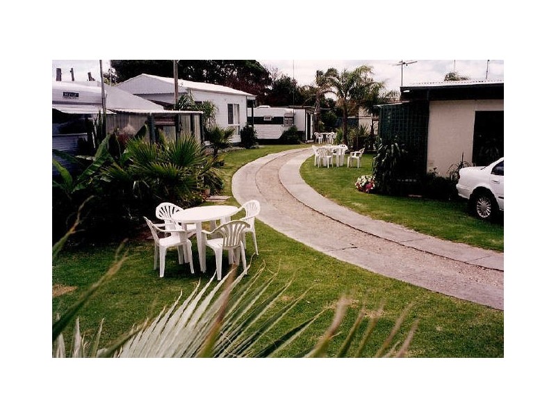 Lakes Entrance VIC 3909