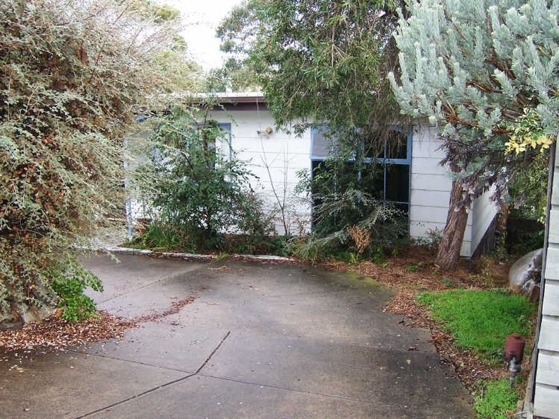 16 View Street, Lakes Entrance VIC 3909