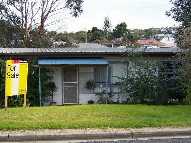 16 View Street, Lakes Entrance VIC 3909