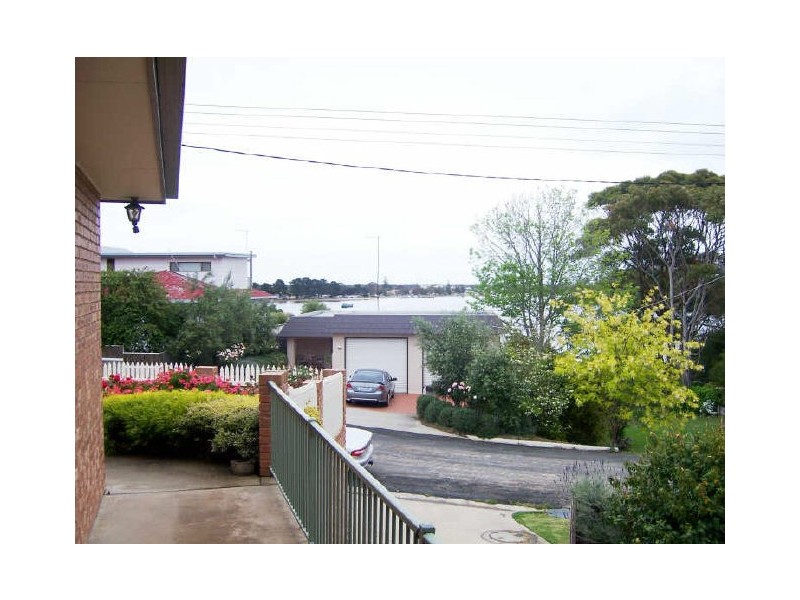 Lakes Entrance VIC 3909