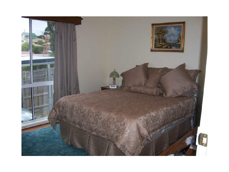 Lakes Entrance VIC 3909