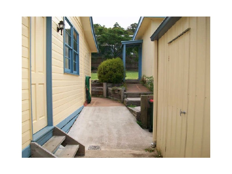 Lakes Entrance VIC 3909