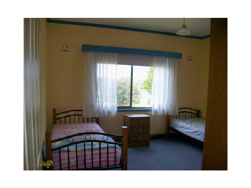 Lakes Entrance VIC 3909