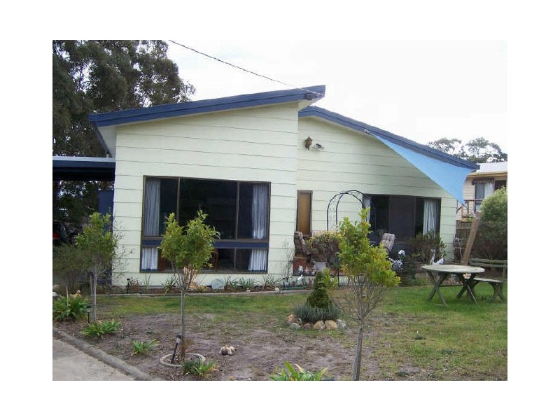 Lakes Entrance VIC 3909