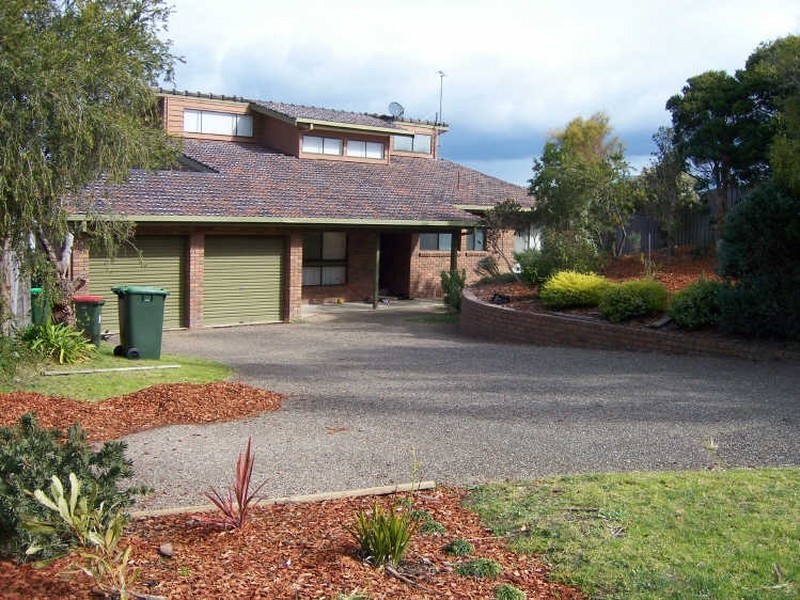 29 Nautilus Way, Lakes Entrance VIC 3909