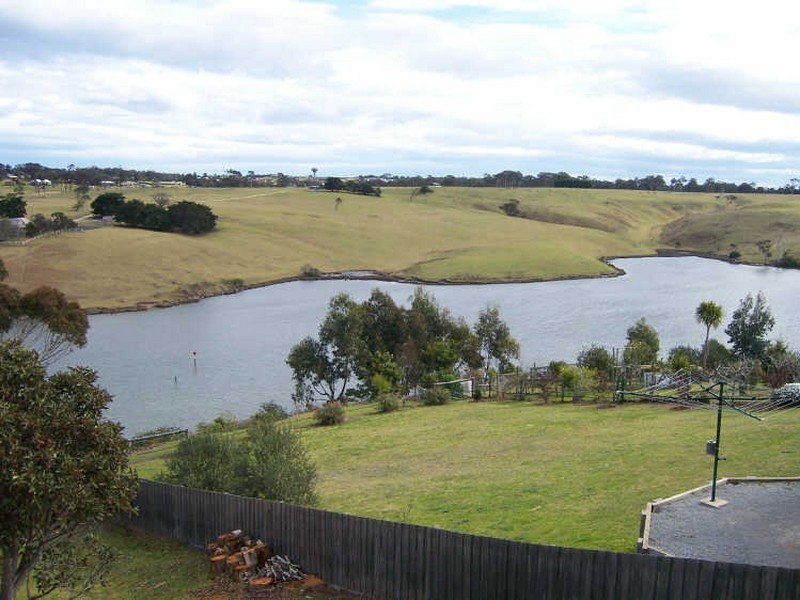 29 Nautilus Way, Lakes Entrance VIC 3909